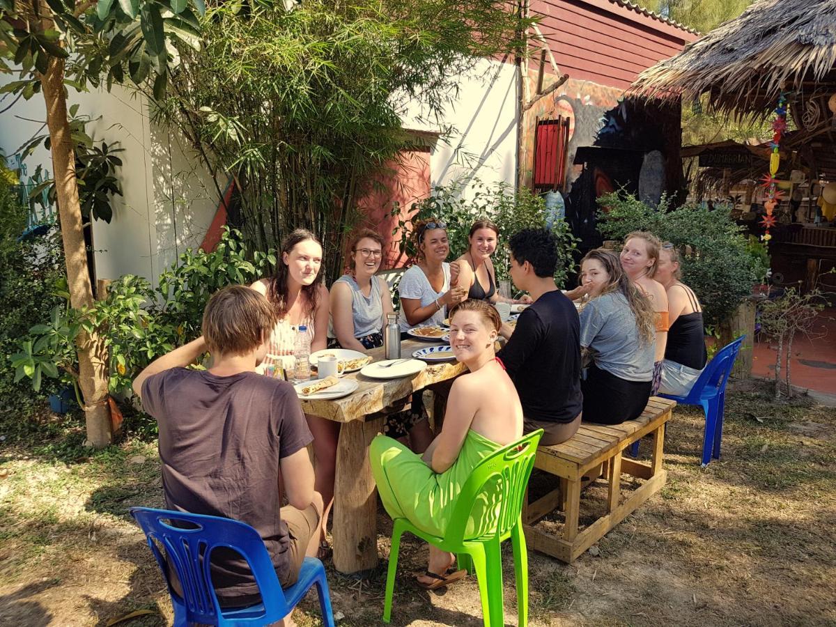 Slacklines Hostel Koh Lanta Ngoại thất bức ảnh